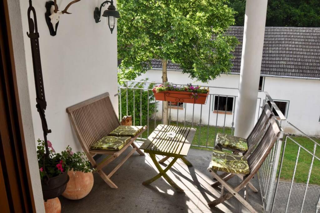 Koebelerhof - Stilvoll Eingerichtete Landwohnung Kordorf エクステリア 写真